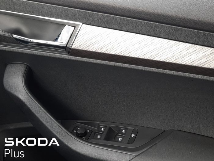 Skoda Karoq 2025