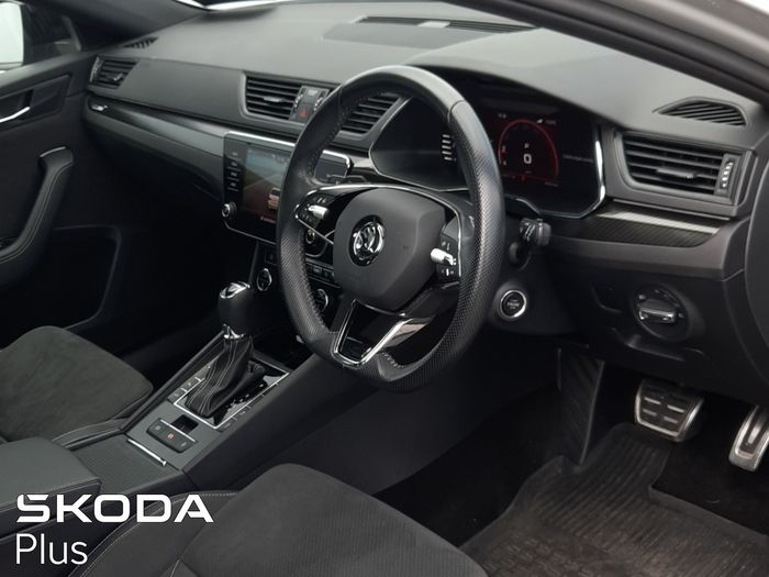 Skoda Superb 2024