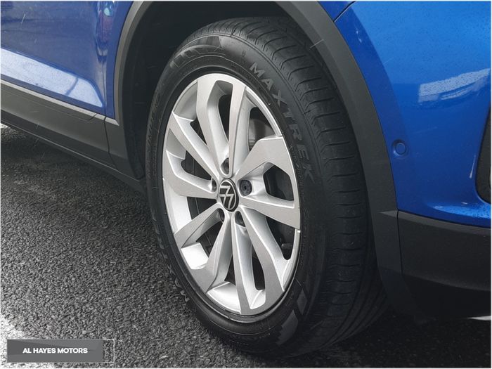 Volkswagen T-Roc 2023