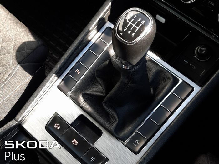 Skoda Superb 2023