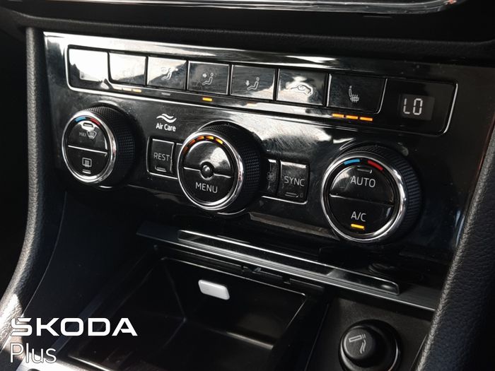 Skoda Superb 2023