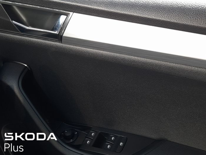 Skoda Superb 2023