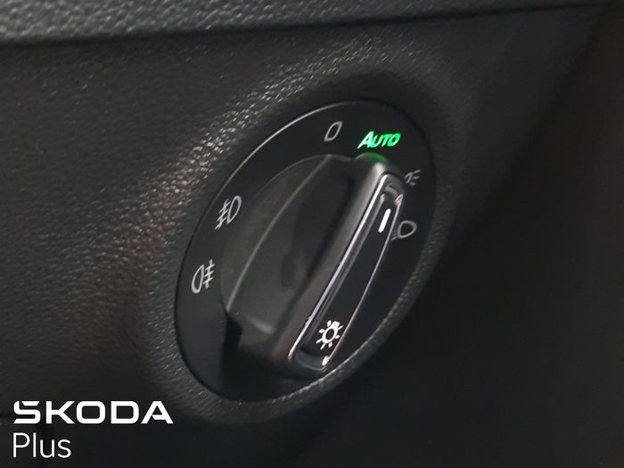 Skoda Karoq 2025