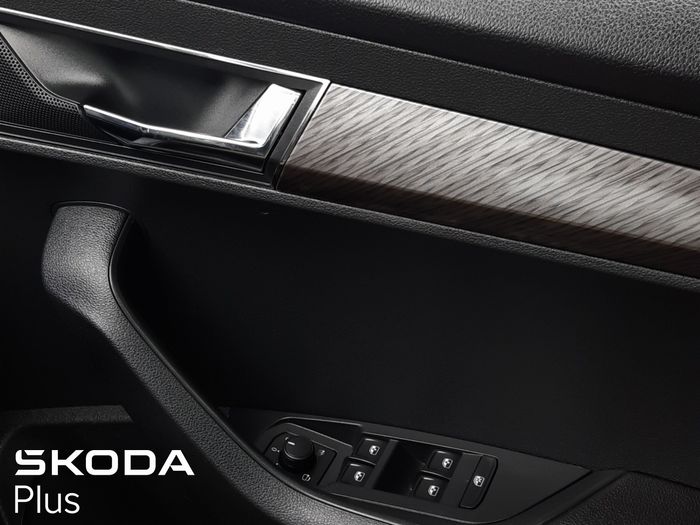 Skoda Karoq 2025