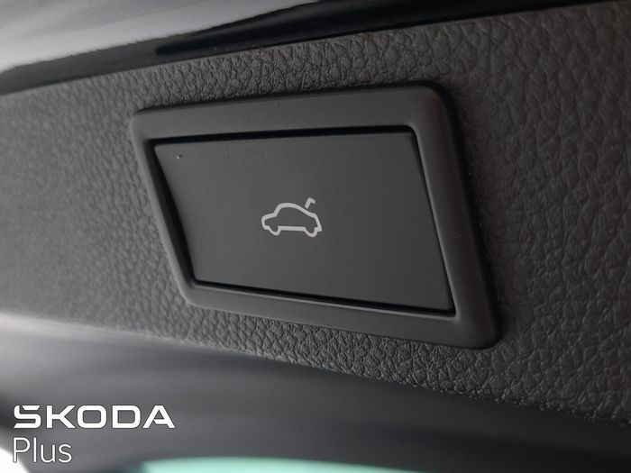 Skoda Karoq 2025