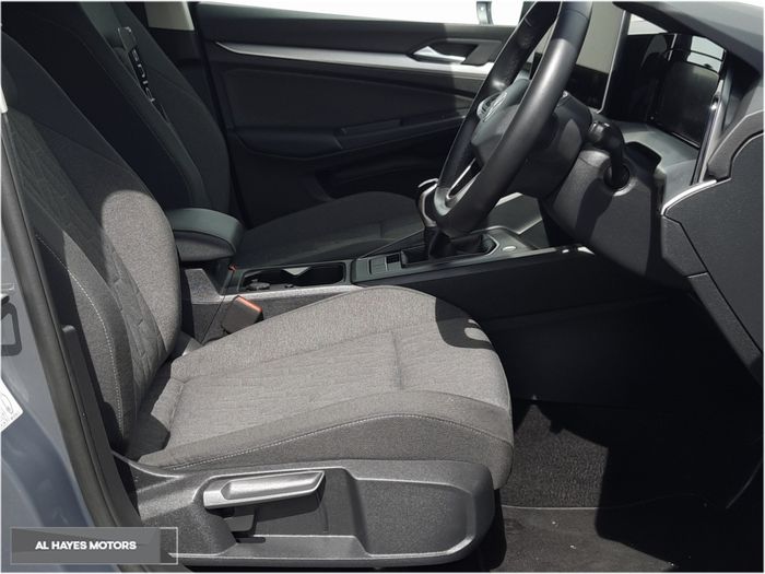 Volkswagen Golf 2025