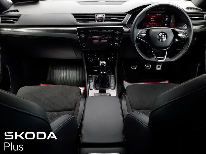 Skoda Superb 2023