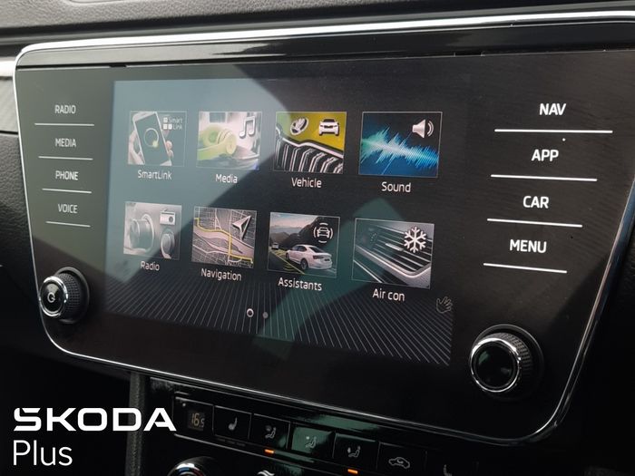 Skoda Superb 2023