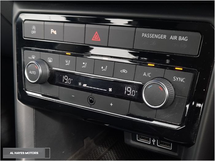 Volkswagen T-Cross 2019