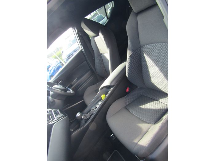 Toyota C-HR 2023