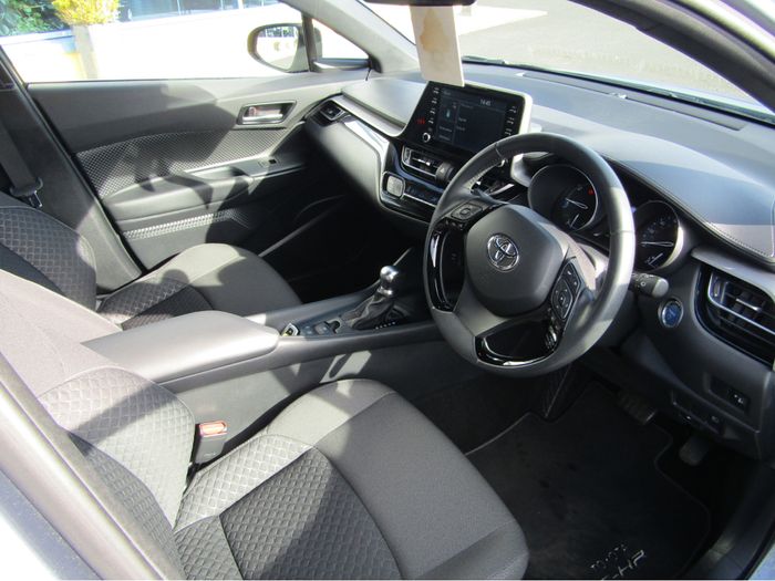 Toyota C-HR 2023