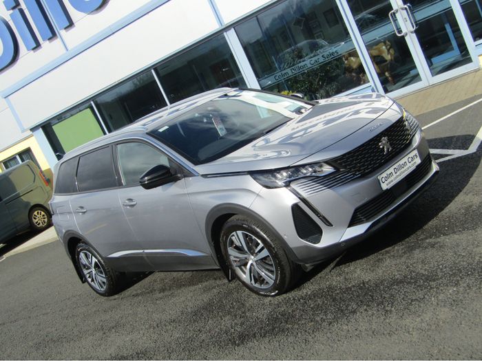 Peugeot 5008 2022