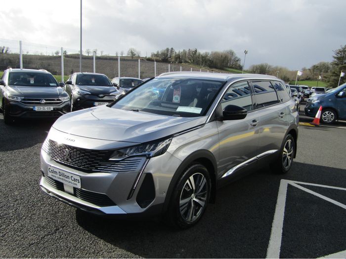 Peugeot 5008 2022