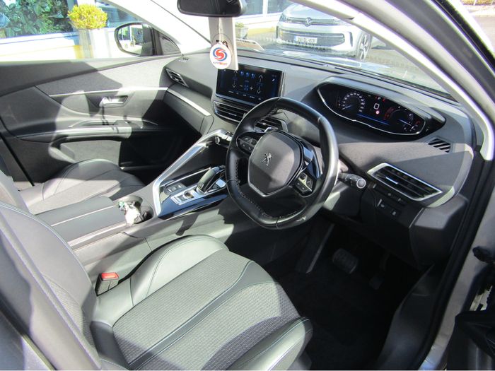 Peugeot 5008 2022