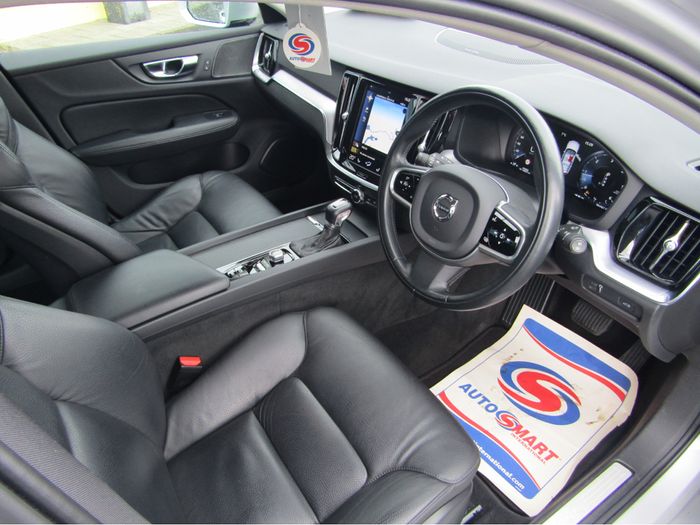 Volvo V60 2020