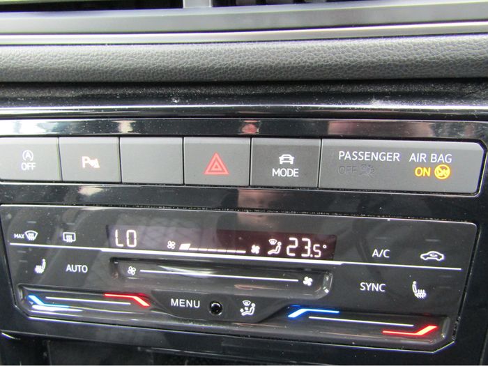 Volkswagen T-Cross 2024