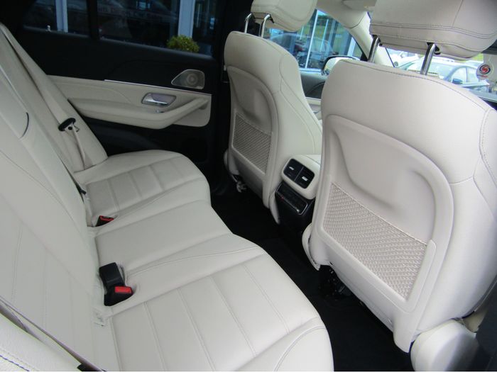 Mercedes-Benz GLE-Class 2023