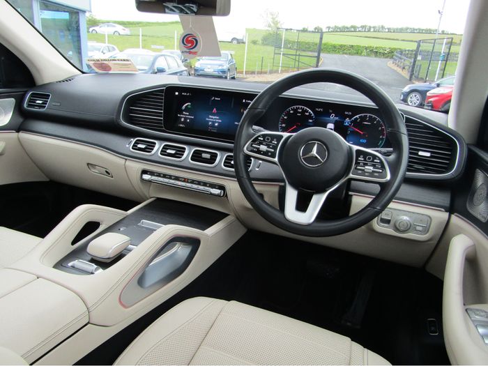 Mercedes-Benz GLE-Class 2023