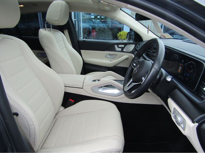 Mercedes-Benz GLE-Class 2023
