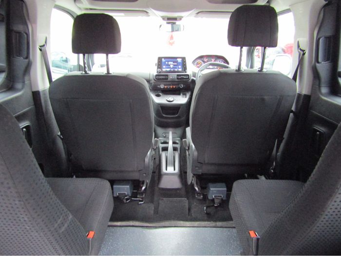 Peugeot Rifter 2021