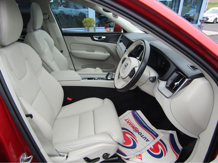 Volvo XC60 2024