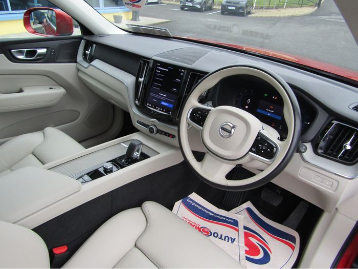 Volvo XC60 2024