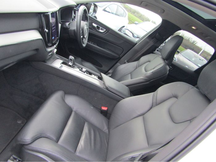 Volvo XC60 2023