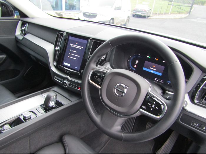 Volvo XC60 2023