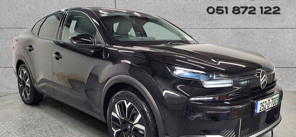 Citroen E-C4 X  2025