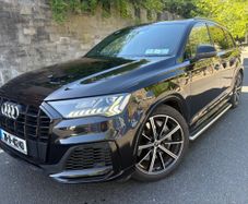 Audi Q7 2021