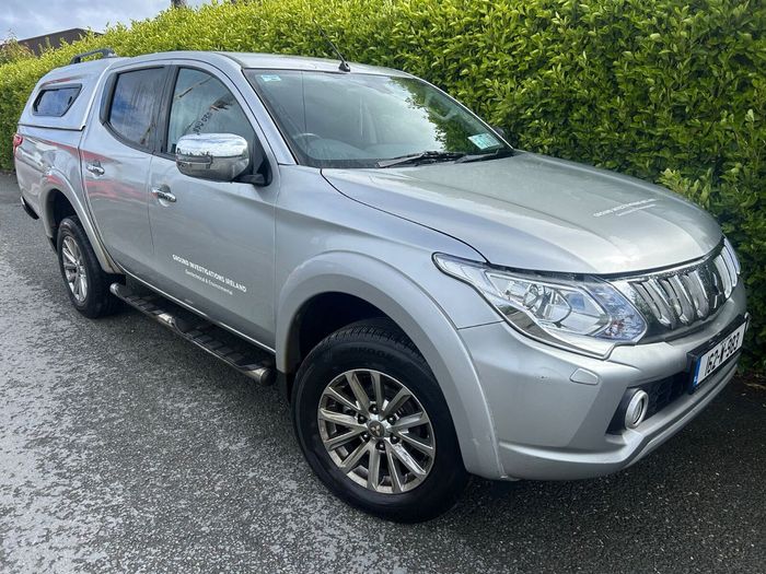Mitsubishi Outlander 2016