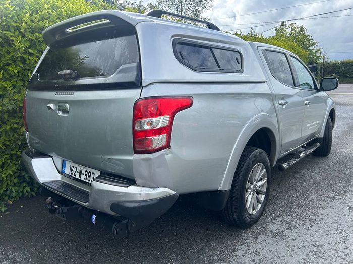 Mitsubishi Outlander 2016