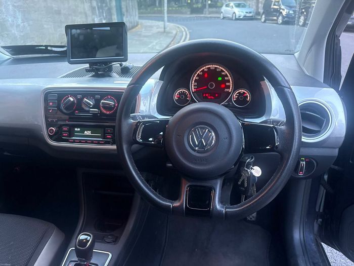 Volkswagen Up! 2012