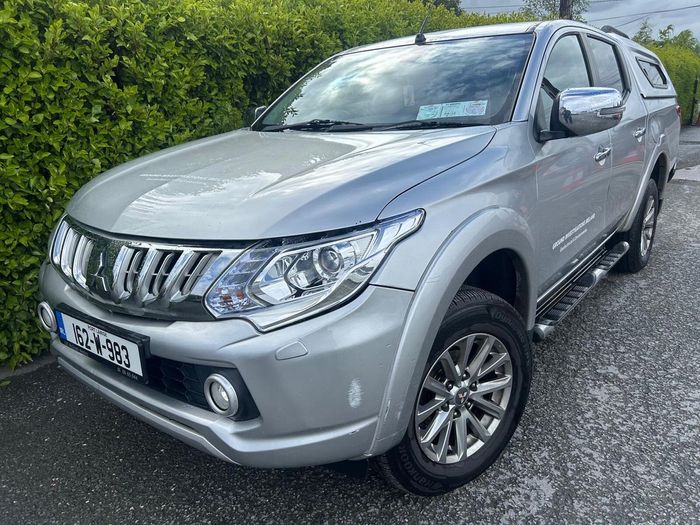 Mitsubishi Outlander 2016