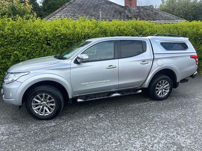 Mitsubishi Outlander 2016