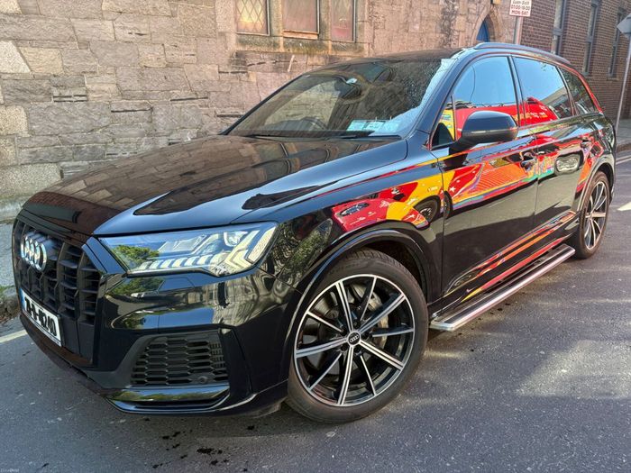 Audi Q7 2021