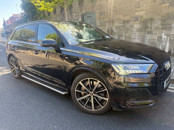 Audi Q7 2021