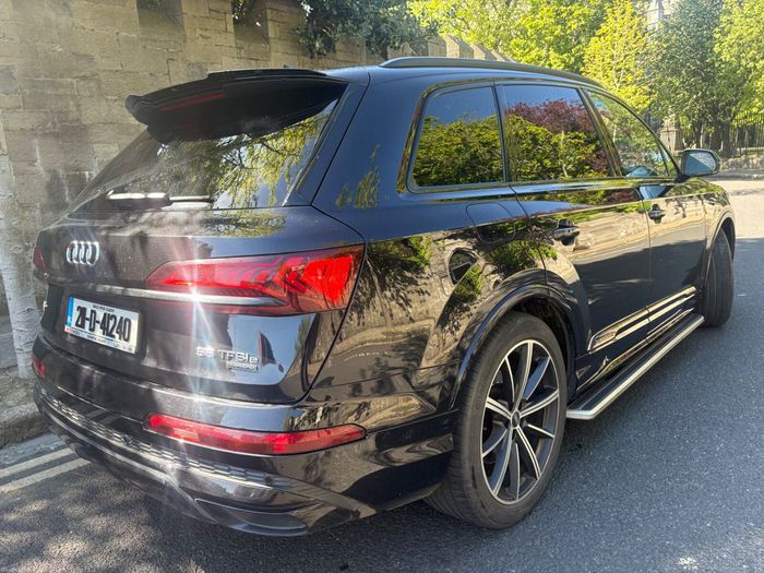 Audi Q7 2021