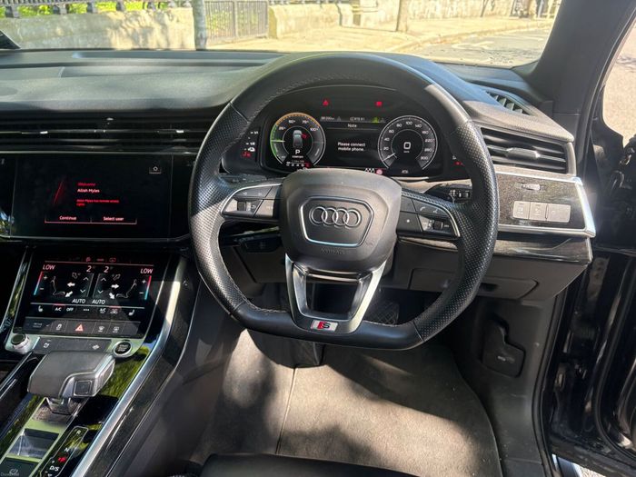 Audi Q7 2021