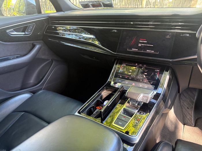 Audi Q7 2021