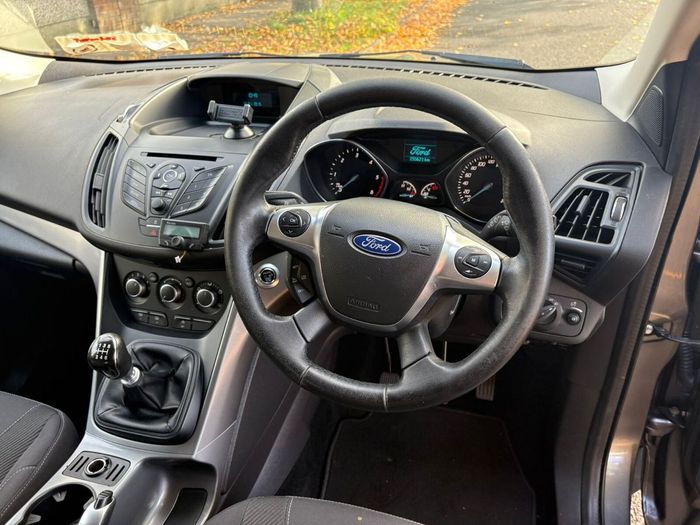 Ford Kuga 2016