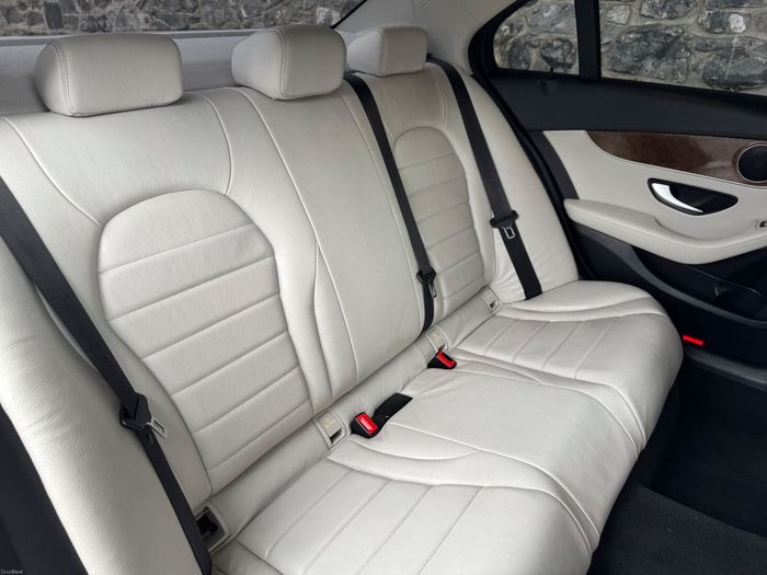 Mercedes-Benz C-Class 2016