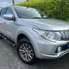 Mitsubishi Outlander 2016