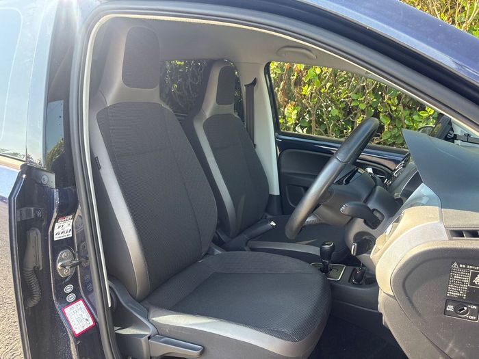 Volkswagen Up! 2012