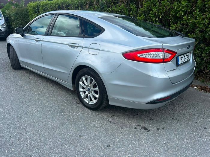 Ford Mondeo 2015