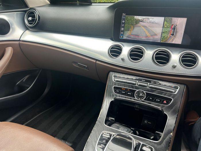 Mercedes-Benz E-Class 2019