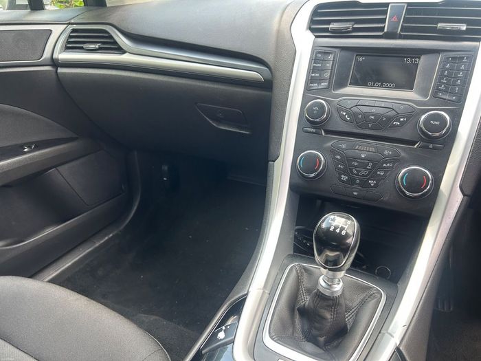 Ford Mondeo 2015
