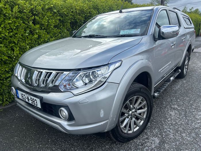 Mitsubishi Outlander 2016