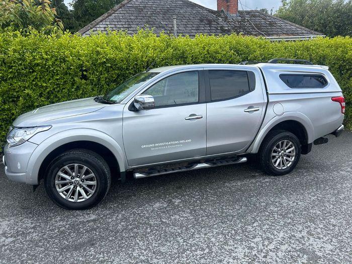Mitsubishi Outlander 2016