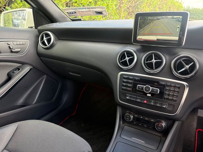 Mercedes-Benz A-Class 2015